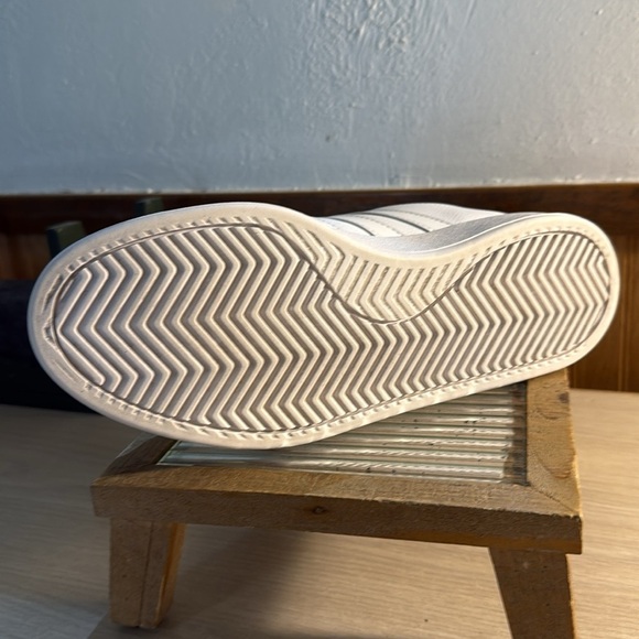 Adidas Women’s Grand Court 2.0 Shoes Size 10 - Picture 9 of 12